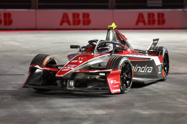 Nyck de Vries driving for MAHINDRA RACING Formula E Team takes pole position during the London E-Prix at the ExCel Centre, London Docklands, UK on 16 August 2026. Copyright: xKenxSparksx 45360004