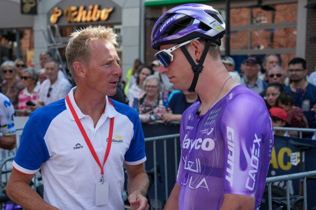 Germany, Hamburg, Buxtehude, ADAC Cyclassics 2026, 1 UWT, UCI World Tour, Men’s Elite, One-Day Cycling Race: Jasha Suetterlin of Team Jayco AlUla WT in conversation with Fabia Wegmann Copyright: xStefanxTrochax