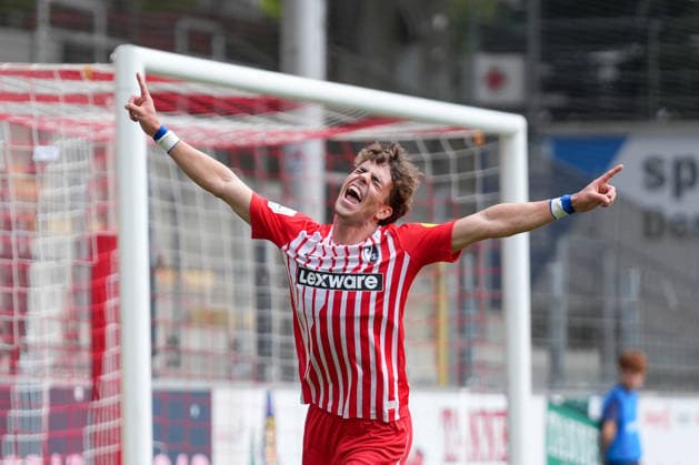 Mateo Zelic, SC Freiburg II, 11 goal celebration, emotions, shot on goal, finish, goal scored, goal, Germany, soccer, Regionalliga Südwest, Matchday 2, 2026–2027, SC Freiburg II vs. KSV Hessen Kassel, August 16, 2026, Dreisamstadion, Freiburg, Dreisamstadion, Baden-Württemberg, Germany Copyright: xArnexAmbergx
