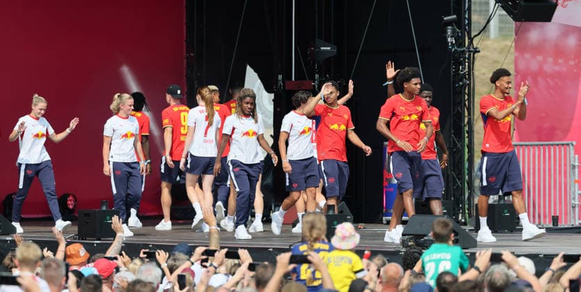 RB Leipzig – Bundesliga Season Opener, Leipzig, August 16, 2026, Festwiese in front of the Red Bull Arena, Soccer, Bundesliga 1, RB Leipzig, Season Opener, Pictured: Season Heat Up 2026 stage, team introductions, For editorial use only, Picture Point