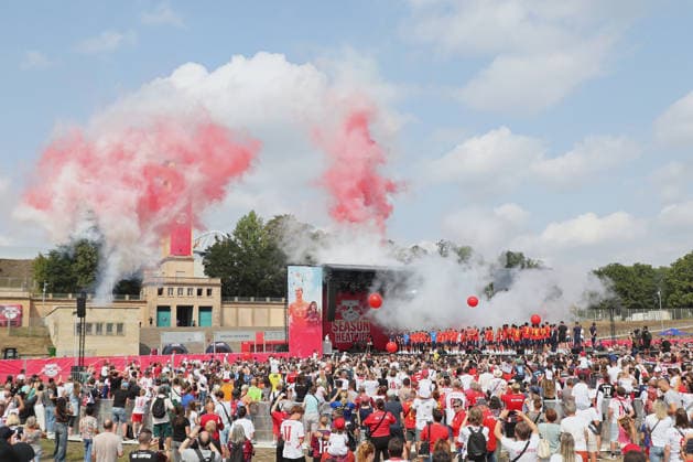 RB Leipzig Season Opener Season Heat Up, August 16, 2026—A view of the stage featuring the RB teams and red-and-white smoke—Bundesliga, 2026–2027 season opener Season Heat Up by RB Leipzig on August 16, 2026, at the Festwiese next to the Red Bull Arena Copyright: xBEAUTIFULxSPORTS JanxKaeferx