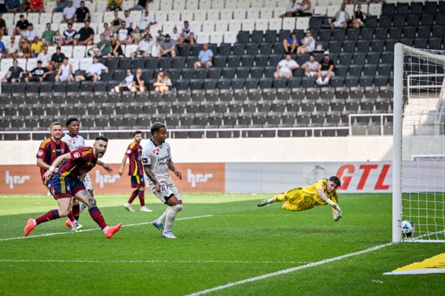 LUGANO, SWITZERLAND, AUGUST 16 — Beckham Castro of Lugano scores a goal against goalkeeper Leonardo Sacchelli of Vedeggio during the Swiss Cup match between Vedeggio Calcio and FC Lugano at AIL Arena on August 16, 2026, in Lugano, Switzerland. Lugano, AIL Arena, Ticino, Switzerland Copyright: xJustPictures.ch AndreaxBrancax jp-en-EuSpIm-AB_16082026_3932