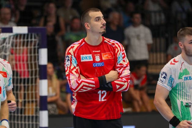 August 16, 2026, xgox, Handball Wartburg Cup: SC Magdeburg vs. SG Flensburg Handewitt, emspor; from left: Matej Mandic (Magdeburg), 12, looking disappointed, dejected, disappointed; Eisenach