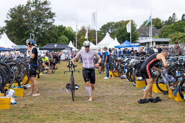 August 16, 2026 USC Kiel 37 KN Förde Triathlon 2026 Sprint Triathlon Group 2 Men, Age Group 35 and up Transition Area: Kiel Reventlouwiese, Schleswig-Holstein, Germany