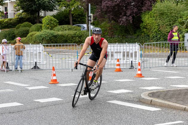 August 16, 2026 USC Kiel 37 KN Förde Triathlon 2026 Sprint Triathlon Group 2 Men, Age Group 35 and up Cycling Course: Kiel Reventlouwiese, Schleswig-Holstein, Germany