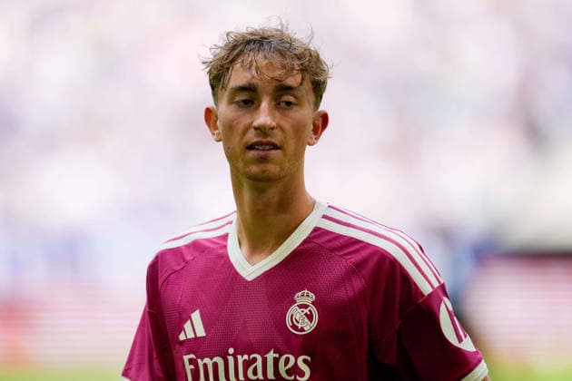 Dean Huijsen of Real Madrid CF watches during the preseason friendly match between FC Schalke 04 and Real Madrid at Veltins Arena on August 16, 2026, in Gelsenkirchen, Germany. Photo by Alex Gottschalk, DeFodi Images