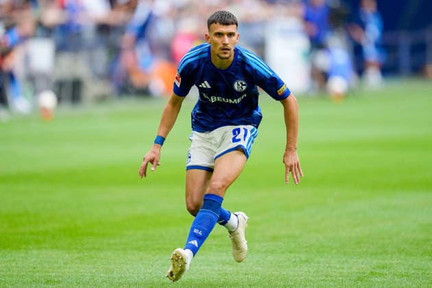 Dejan Ljubicic of FC Schalke 04 watches during the preseason friendly match between FC Schalke 04 and Real Madrid at Veltins Arena on August 16, 2026, in Gelsenkirchen, Germany. Photo by Alex Gottschalk, DeFodi Images