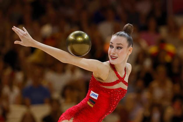 Darja Varfolomeev (GER) with the ball in the ball final at the 2026 Rhythmic Gymnastics World Championships in Frankfurt am Main, Germany, on August 16, 2026. Varfolomeev wins gold. Darja Varfolomeev (GER) with the ball during the ball final at the 2026 Rhythmic Gymnastics World Championships in Frankfurt am Main, Germany, on August 16, 2026. Varfolomeev wins gold. Copyright: HMBxMedia xHeikoxBecker