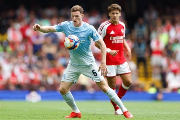 Elliot Anderson of Manchester City in action Arsenal v Manchester City, FA Community Shield, Principality Stadium, Cardiff, UK - 16 Aug 2026Cardiff Principality Stadium United Kingdom EDITORIAL USE ONLY No use with unauthorised audio, video, data, fixture lists, club league logos or live services. Online in-match use limited to 120 images, no video emulation. No use in betting, games or single club league player publications. Copyright: xMattxImpey Shutterstockx 17096419bu