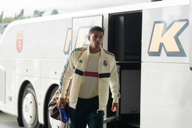 August 16, 2026: Soccer – FC Schalke 04 vs. Real Madrid, friendly match at the Veltins Arena in Gelsenkirchen; Jude Bellingham arrives with Real Madrid, 5 IMPORTANT NOTICE: In accordance with the guidelines of the DFL and the DFB, it is prohibited to use or allow the use of photographs taken in the stadium and or during the match in the form of sequential images and or video-like photo series. Copyright: xJamesxZabelx