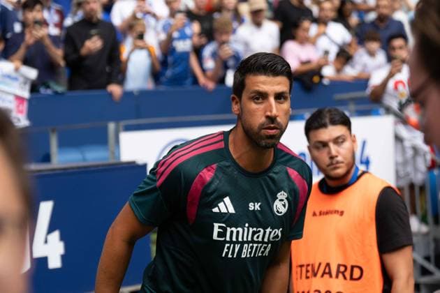 August 16, 2026: Soccer – FC Schalke 04 vs. Real Madrid, Friendly Match at the Veltins Arena in Gelsenkirchen; Real Madrid Assistant Coach Sami Khedira Arrives at the Stadium. IMPORTANT NOTICE: In accordance with DFL and DFB regulations, it is prohibited to use or allow the use of photographs taken in the stadium and or during the match in the form of sequential images and or video-like photo series Copyright: xJamesxZabelx