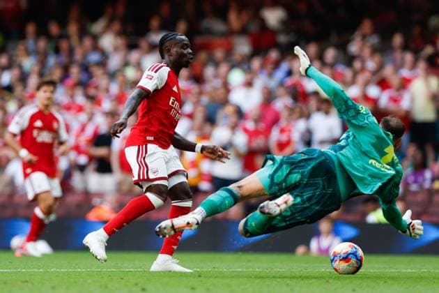 Bukayo Saka of Arsenal (left) goes close as Gianluigi Donnarumm of Manchester City (right) dives Arsenal v Manchester City, FA Community Shield, Principality Stadium, Cardiff, UK - 16 Aug 2026Cardiff Principality Stadium United Kingdom EDITORIAL USE ONLY No use with unauthorised audio, video, data, fixture lists, club league logos or live services. Online in-match use limited to 120 images, no video emulation. No use in betting, games or single club league player publications. Copyright: xMattxImpey Shutterstockx 17096419ei