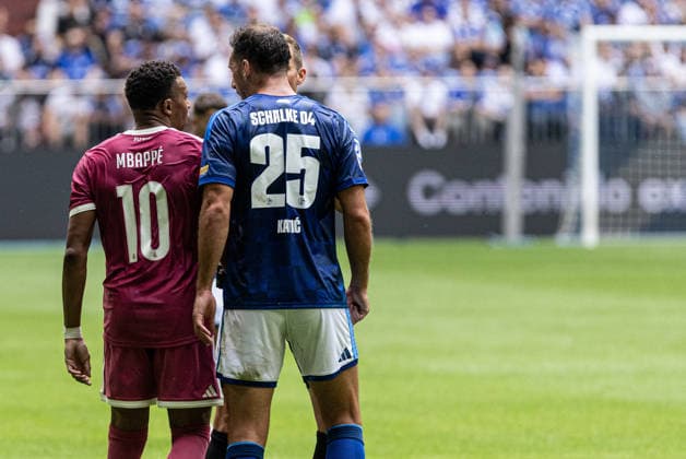 Friendly Match: FC Schalke 04 vs. Real Madrid, August 16, 2026; Kylian Mbappé (Real Madrid, 10), Nikola Katic (FC Schalke 04, 25); Friendly Match: FC Schalke 04 vs. Real Madrid, Veltins Arena, Gelsenkirchen, August 16, 2026 Copyright: xBEAUTIFULxSPORTS Buriakovx