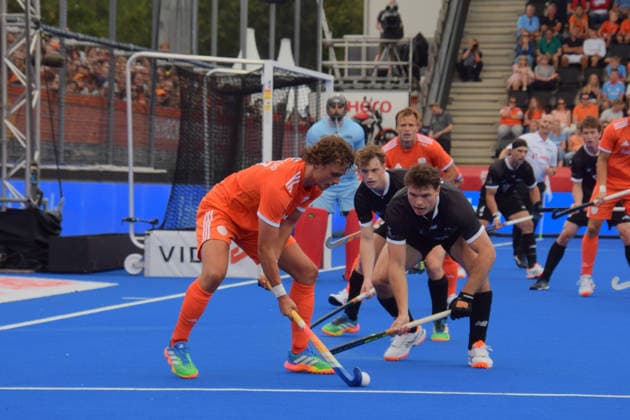 Floris Middendorp (77 Netherlands Hockey Team) during the FIH World Cup game between Netherlands and New Zeeland at Wagener stadion, Amstelveen, Netherlands. Copyright: xArnexvanxderxBenx xSPPx Sportspressphoto_SPR208837