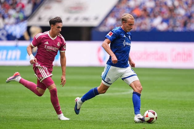 August 16, 2026, xydrx, Men s, Soccer, Friendly Match, FC Schalke 04 vs. Real Madrid, 2026–2027 Season, Veltins Arena, Carlos Espi (Real Madrid), 19, and Timo Becker (FC Schalke 04), 5. DFB regulations prohibit any use of photographs as image sequences and or quasi-video. Copyright: HMBxMedia YannisxDreimann