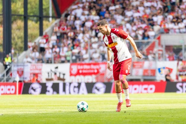 August 16, 2026, Soccer, GER, Season, 3rd Division, 2026–2027 Season, Matchday 2, SSV Jahn Regensburg vs. 1. FC Saarbrücken, Oscar Schönfelder, SSV Jahn Regensburg. DFL regulations prohibit any use of photographs as image sequences and or quasi-video.