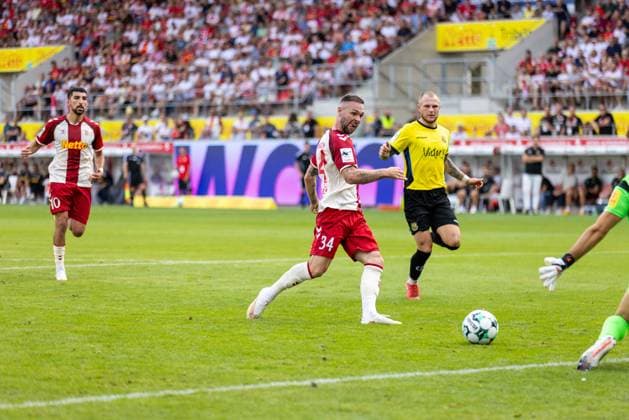 August 16, 2026, Soccer, GER, Season, 3rd Division, 2026–2027 Season, Matchday 2, SSV Jahn Regensburg vs. 1. FC Saarbrücken, Patrick Hobsch, SSV Jahn Regensburg falls to Matteo Bignetti, Saarbrücken. DFL regulations prohibit any use of photographs as image sequences and or quasi-video.