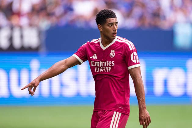August 15, 2026, Soccer, Friendly Match: FC Schalke 04 vs. Real Madrid CF; Jude Bellingham of Real Madrid CF gives instructions; Gelsenkirchen, Veltins Arena, North Rhine-Westphalia, Germany; xRHR PHOTO DEx Copyright: DennisxEwert RHR-FOTOx RHR-FOTO DE