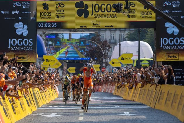 August 16, 2026, Porto, Porto, Portugal: Mondim de Basto, August 16 - Rui Oliveira of Portugal and UAE Team Emirates XRG celebrates the stage win during the 10th stage from Maia to Porto of the Volta a Portugal 2026 on August 16, 2026 in Porto, Portugal Porto Portugal - ZUMAl192 20260816_zsp_l192_002 Copyright: xMiguelxLemosx