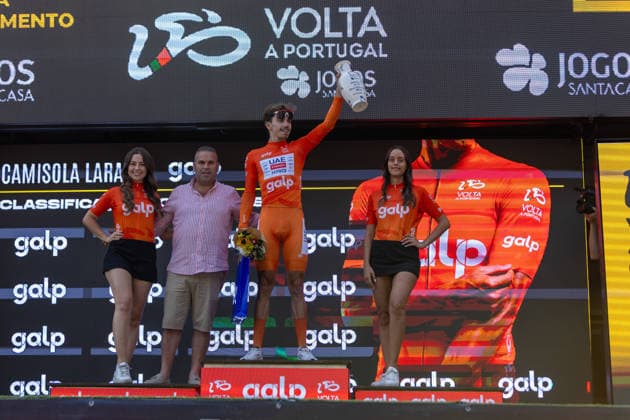 August 16, 2026, Porto, Porto, Portugal: Mondim de Basto, August 16 - Rui Oliveira of Portugal and UAE Team Emirates XRG celebrates the stage win during the 10th stage from Maia to Porto of the Volta a Portugal 2026 on August 16, 2026 in Porto, Portugal Porto Portugal - ZUMAl192 20260816_zsp_l192_015 Copyright: xMiguelxLemosx