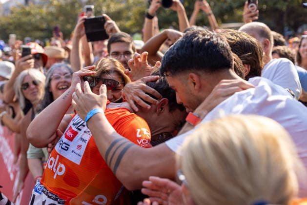 August 16, 2026, Porto, Porto, Portugal: Mondim de Basto, August 16 - Rui Oliveira of Portugal and UAE Team Emirates XRG seen celebrating the win during the 10th stage from Maia to Porto of the Volta a Portugal 2026 on August 16, 2026 in Porto, Portugal Porto Portugal - ZUMAl192 20260816_zsp_l192_017 Copyright: xMiguelxLemosx