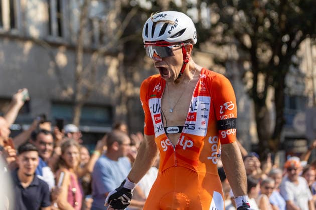 August 16, 2026, Porto, Porto, Portugal: Mondim de Basto, August 16 - Rui Oliveira of Portugal and UAE Team Emirates XRG celebrates the stage win during the 10th stage from Maia to Porto of the Volta a Portugal 2026 on August 16, 2026 in Porto, Portugal Porto Portugal - ZUMAl192 20260816_zsp_l192_023 Copyright: xMiguelxLemosx