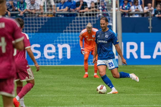 Nikola Katic, FC Schalke 04, 25, GER FC Schalke 04 vs. Real Madrid, Soccer Club Friendly Matches 2026–27, Week 33, August 16, 2026, GER FC Schalke 04 vs. Real Madrid, Soccer Club Friendly Matches 2026–27, Week 33, August 16, 2026, Gelsenkirchen Copyright: xEibner-Pressefoto FabianxFriesex EP_FFE