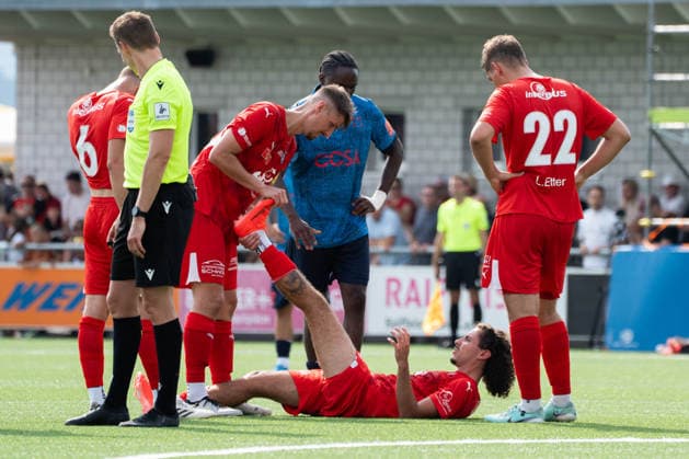 KERZERS, FRIBOURG, SWITZERLAND - AUGUST 16: Ivo Rodrigues of FC Kerzers shows signs of cramp during the Swiss Cup first round match between FC Kerzers and FC Sion at Stadion Erli on August 16, 2026 in Kerzers, Fribourg, Switzerland. Copyright: xLivioxBaeriswylx xSPPx Sportspressphoto_SPR209021