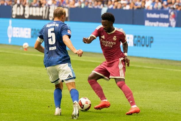 August 16, 2026: Soccer – FC Schalke 04 vs. Real Madrid, friendly match at the Veltins Arena in Gelsenkirchen; Vinicius Junior (Real Madrid) 7 vs. Timo Becker (Schalke 04), 5 IMPORTANT NOTICE: In accordance with the guidelines of the DFL and the DFB, it is prohibited to use or allow the use of photographs taken in the stadium and or during the match in the form of sequential images and or video-like photo series. Copyright: xJamesxZabelx