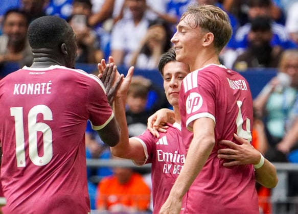 Germany Soccer Friendly Matches 2026–2027, Friendly Match: FC Schalke vs. Real Madrid at VELTINS Arena, Gelsenkirchen; Scoring Chance by Dean Huijsen (Real Madrid), 4 Copyright: xAymanxAlahmedx