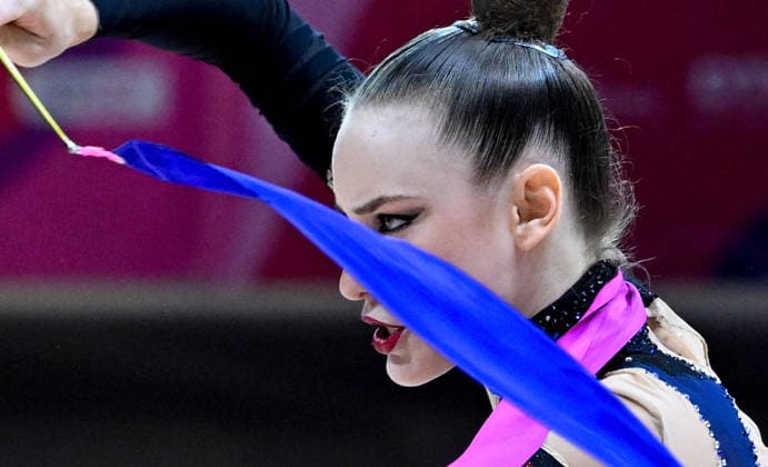 August 16, 2026, xhbx, 2026 Rhythmic Gymnastics World Championships, from left: Coach Julija Raskina, Darja Varfolomeev (Germany), ribbon, Frankfurt am Main