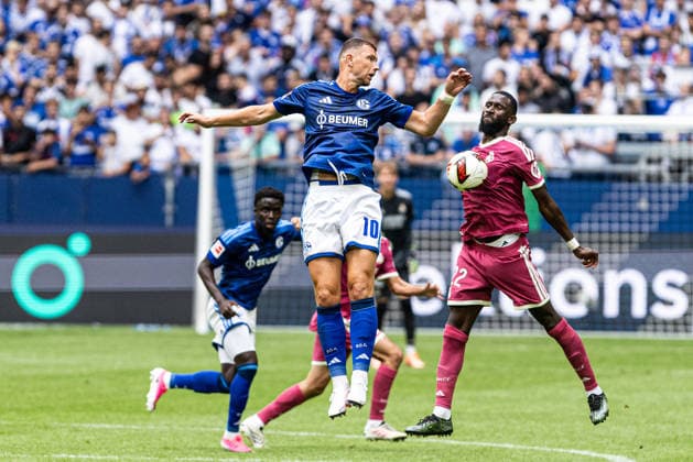 Friendly Match: FC Schalke 04 vs. Real Madrid, August 16, 2026; Edin Dzeko (FC Schalke 04, 10), Antonio Rüdiger (Real Madrid, 22); Friendly Match: FC Schalke 04 vs. Real Madrid, Veltins Arena, Gelsenkirchen, August 16, 2026 Copyright: xBEAUTIFULxSPORTS Buriakovx