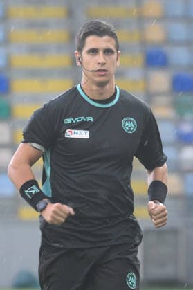 SOCCER - Coppa Italia - Frosinone Calcio vs. SS Juve Stabia Photo by IPA ABACAPRESS.COM87549681 - Referee Marco Di Loreto warms up during the Coppa Italia Freccia Rossa match between Frosinone Calcio and SS Juve Stabia at Benito Stirpe Stadium Frosinone Italy  Copyright: xIPAxSport ABACAx