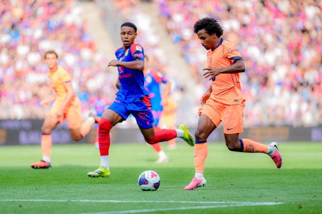 BASEL, SWITZERLAND - AUGUST 16: Karim Adeyemi (14 FC Barcelona, Barca , (right), in action during the friendly match between FC Basel 1893 and FC Barcelona at St. Jakob Park Stadium on August 16, 2026 in Basel, Switzerland. Copyright: xPriscilaxBütlerx xSPPx Sportspressphoto_SPR209487