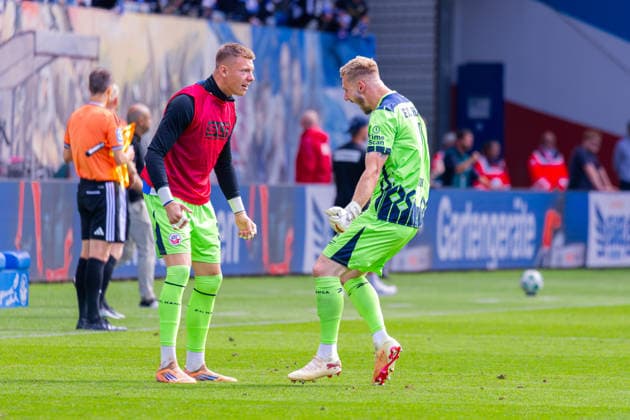 German 3rd Division, 2026–2027 Season, August 16, 2026, Matchday 2, FC Hansa Rostock vs. Waldhof Mannheim, Ostseestadion. Celebrations after the goal that tied the score at 3–3 for FC Hansa Rostock, scored by Florian Carstens. FC Hansa Rostock, 17, Unbehaun, Luca Unbehaun, FC Hansa Rostock, 1, Vannic Stein, FC Hansa Rostock, 30 Copyright: xMichellexLukax