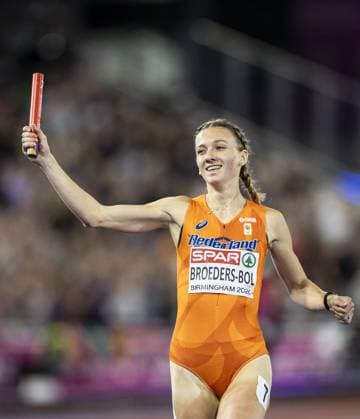 BIRMINGHAM - Femke Broeders-Bol in action in the women s 4x400 relay during the final day of the European Athletics Championships. IRIS VAN DEN BROEK ANP xVIxANPxSportx xxANPxIVx 565646821 originalFilename: 565646821