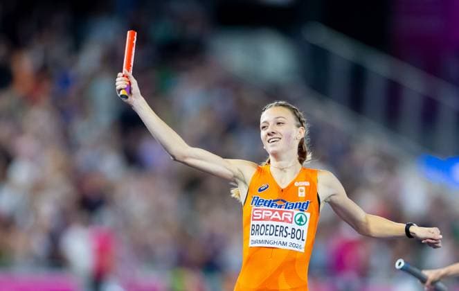 BIRMINGHAM - Femke Broeders-Bol in action during the women s 4x400 relay final on the final day of the European Athletics Championships. IRIS VAN DEN BROEK ANP xVIxANPxSportx xxANPxIVx 565647964 originalFilename: 565647964