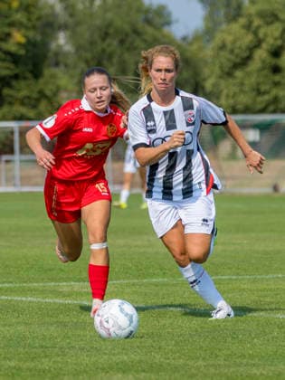 Erfurt, Germany, August 16, 2026, 2026–2027 DFB Women’s Cup, Playoff 1: FFV Erfurt vs. FC Ingolstadt 04. Pictured, from left, in a tackle: Kira Hasenbein (Erfurt) and Leonie Haberäcker (FCI). DFL and DFB regulations prohibit any use of photographs as image sequences and or quasi-video. Sportpark Johannesplatz, Thuringia Copyright: xFotostandx xSchäferx