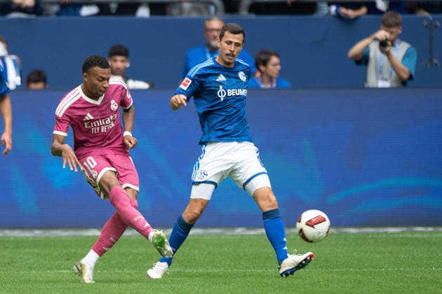 Kylian MBAPPE vs. Ron SCHALLENBERG, Real Madrid vs. GE Action, Tackle, Soccer Friendly Match: FC Schalke 04 vs. Real Madrid 0–3 on August 16, 2026, at the Veltins Arena in Gelsenkirchen, Germany. DFL regulations prohibit any use of photographs as image sequences and or quasi-video.