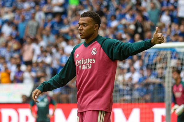 August 16, 2026, GER, Soccer, Men s, Friendly, 2026–2027 Season, FC Schalke 04 vs. Real Madrid CF, Kylian Mbappé (RMA) gesturing, gestures Copyright: xSvenxHanischx