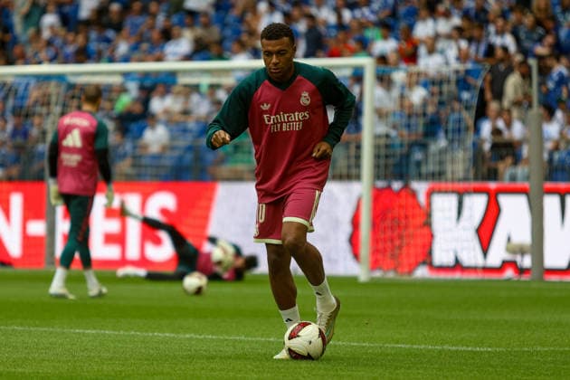 August 16, 2026, GER, Soccer, Men s, Friendly, 2026–2027 Season, FC Schalke 04 vs. Real Madrid CF, Kylian Mbappé (RMA) in action with the ball, solo play Copyright: xSvenxHanischx