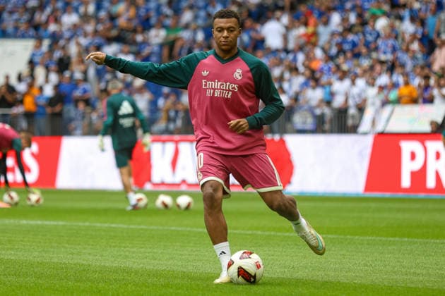 August 16, 2026, GER, Soccer, Men s, Friendly, 2026–2027 Season, FC Schalke 04 vs. Real Madrid CF, Kylian Mbappé (RMA) in action with the ball, solo play Copyright: xSvenxHanischx
