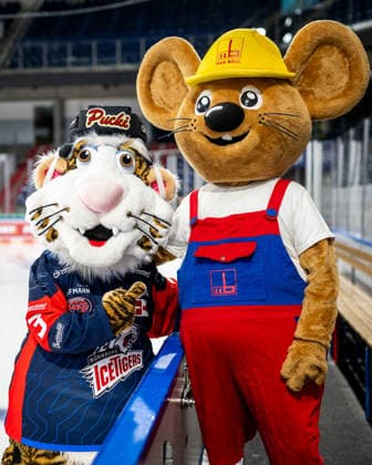 August 16, 2026, 2026–2027 Ice Hockey Season, Penny DEL, Nuremberg Ice Tigers Public Practice, Icetigers ThHa xthxhax, Pucki Mascot, Nuremberg Ice Tigers, NIT with Maxmaus Mascot, Max Bögl Company