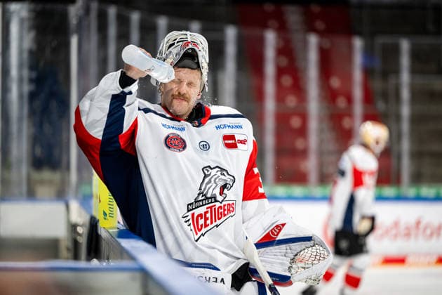 August 16, 2026, 2026–2027 Ice Hockey Season, Penny DEL, Nuremberg Ice Tigers Public Practice, Icetigers ThHa xthxhax, Luis Janett 35, Nuremberg Ice Tigers, NIT