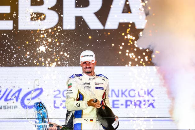 Pascal Wehrlein of the Porsche Formula E Team, No. 94, celebrates his second world championship title, spraying champagne on the podium, ABB FIA Formula E World Championship, 2026 London e-Prix, United Kingdom, Season 12 (2025–26), Round 17, July 16, 2026, ABB FIA Formula E World Championship, 2026 London ePrix, United Kingdom, Season 12 (2025–26), Round 17, July 16, 2026, London Copyright: xEibner-Pressefoto LauraxRoemerx EP_LRR