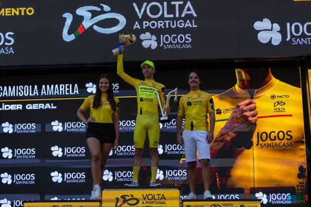 87th Volta A Portugal - 10th Stage Alexis Guerin of France and Anicolor-Campicarn Cycling Team is seen celebrating the win during the 10th stage from Maia to Porto of the Volta a Portugal 2026 in Porto, Portugal, on August 16, 2026 Porto Porto Portugal  Copyright: xMiguelxLemosx originalFilename:lemos-87thvolt260816_npns7