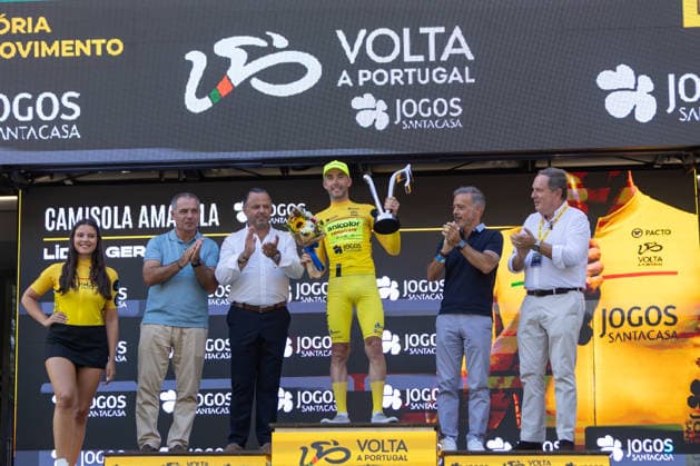 87th Volta A Portugal - 10th Stage Alexis Guerin of France and Anicolor-Campicarn Cycling Team is seen celebrating the win during the 10th stage from Maia to Porto of the Volta a Portugal 2026 in Porto, Portugal, on August 16, 2026 Porto Porto Portugal  Copyright: xMiguelxLemosx originalFilename:lemos-87thvolt260816_npXid