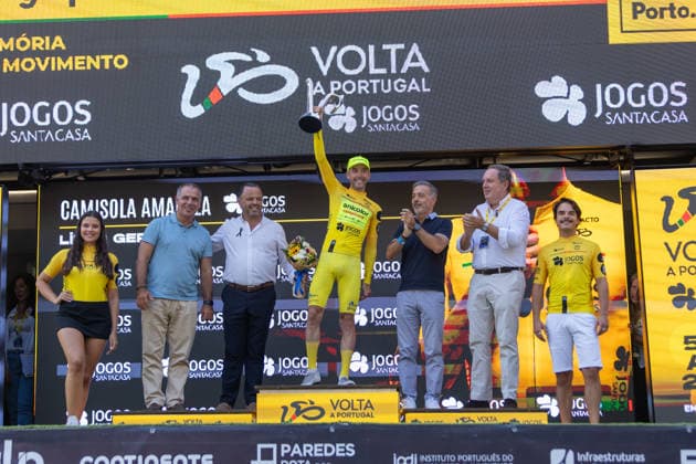 87th Volta A Portugal - 10th Stage Alexis Guerin of France and Anicolor-Campicarn Cycling Team is seen celebrating the win during the 10th stage from Maia to Porto of the Volta a Portugal 2026 in Porto, Portugal, on August 16, 2026 Porto Porto Portugal  Copyright: xMiguelxLemosx originalFilename:lemos-87thvolt260816_np7Bl