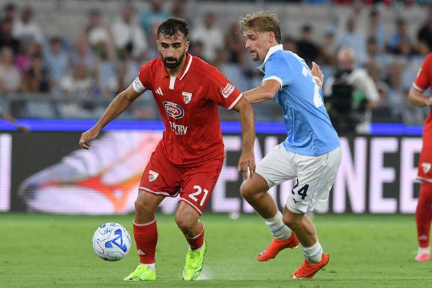 IPA87557803 - Simone Trimboli and Kenneth Taylor of SS Lazio during the Round of 32 match of the Coppa Italia between Lazio and Mantova at the Stadio Olimpico. Rome (Italy), August 16, 2026 Mattia Vian  Copyright: xMattiaxVian IPAxSportx xx 87557803