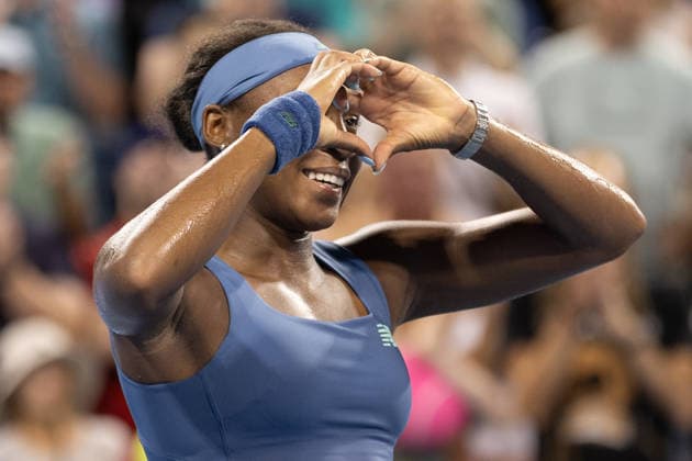 MASON, OHIO - AUGUST 16: Coco Gauff of United States gestures a heart during day six of the Cincinnati Open at the Lindner Family Tennis Center on August 16, 2026 in Mason, Ohio. Copyright: xShainaxBenhiyoun SPPx Sportspressphoto_SPR209982